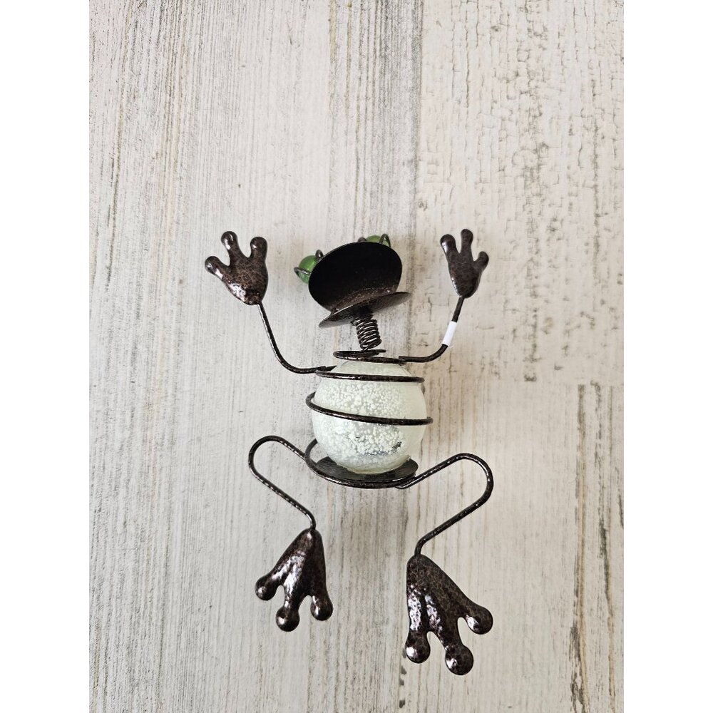 Metal frog decor unique jumping spring